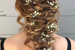 fryzury ślubne-kwiaty00036