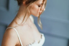 bridal-hairstyles-flowers00050