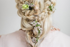 bridal-hairstyles-flowers00077