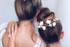 bridal-hairstyles-flowers00085