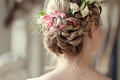 bridal-hairstyles-flowers00105