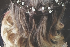 bridal-hairstyles-flowers00108