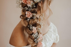bridal-hairstyles-flowers00140
