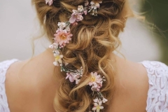 bridal-hairstyles-flowers00442