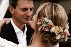 bridal-hairstyles-flowers00448