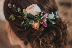 bridal-hairstyles-flowers00467