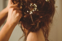 bridal-hairstyles-flowers00480