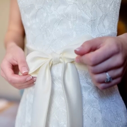 how to clean a wedding dress