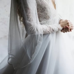 things to know about long sleeve wedding dresses, long sleeve wedding dresses