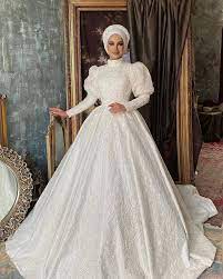Suggestions for Wedding Dresses Suitable for Indoor Spaces