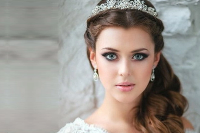 bridal makeup for oval faces