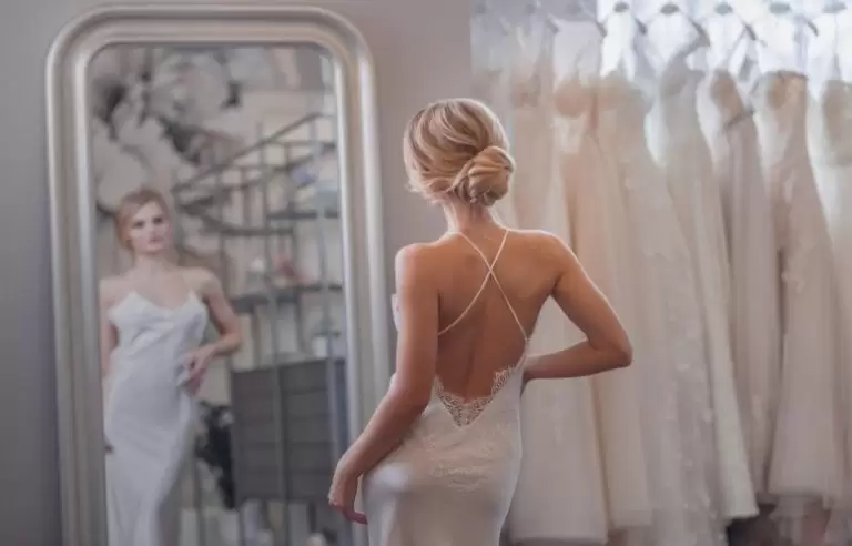 Coisas para saber sobre vestidos de noiva sem costas, vestidos de noiva sem costas