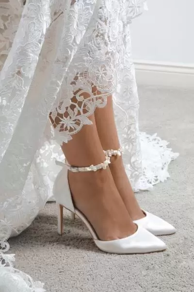 Who Buys the Bridal Shoes