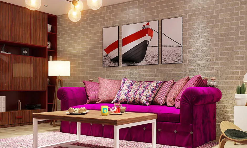 How to design a modern living room wall with pieces of art