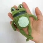 Amigurumi Airpods Kılıfı Nasıl Örülür? 11