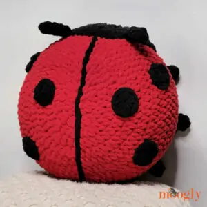 Amigurumi Uğurböceği Yastık Yapılışı 2