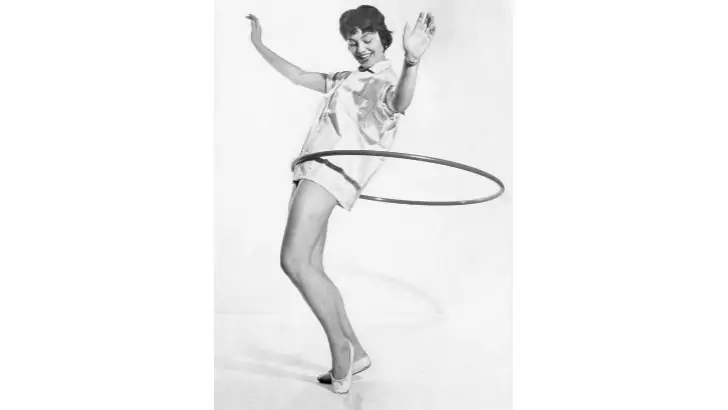 eski fitness trendleri hula hooping