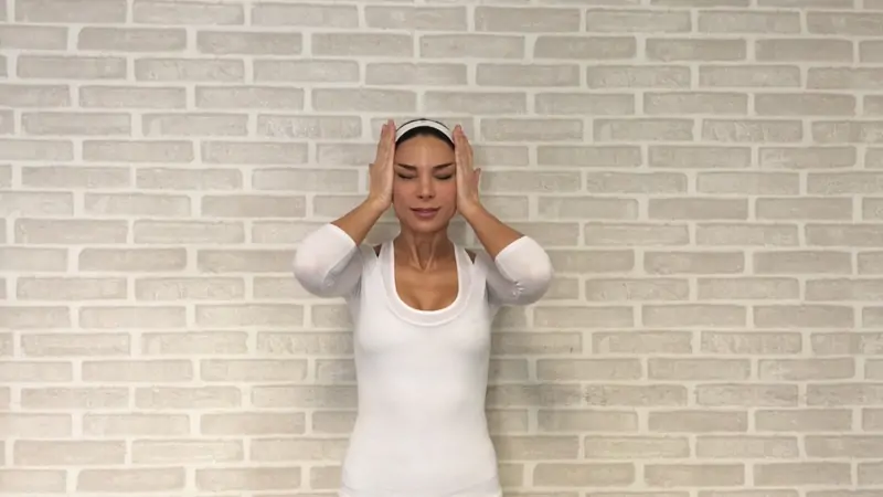 Sebnem surucu yuz yogasi 4