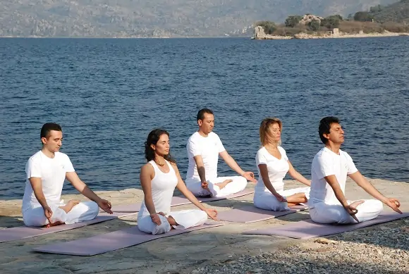 Yoga yapmak İsteyenlere Özel